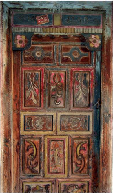 Comakdag painted door